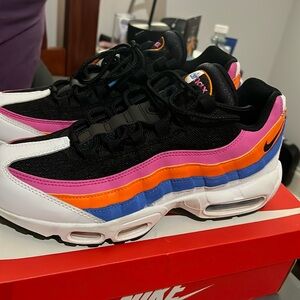 Air Max 95 Essential